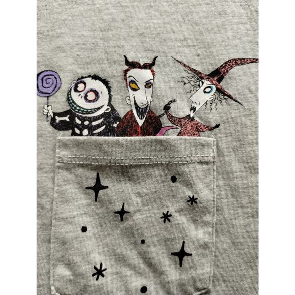 Disney Juniors' Size XL (15-17) Nightmare Before Christmas Halloween Graphic Tee - Picture 5 of 7